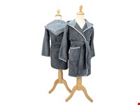 ARTG - Boyzz&Girlzz® Hooded Bathrobe